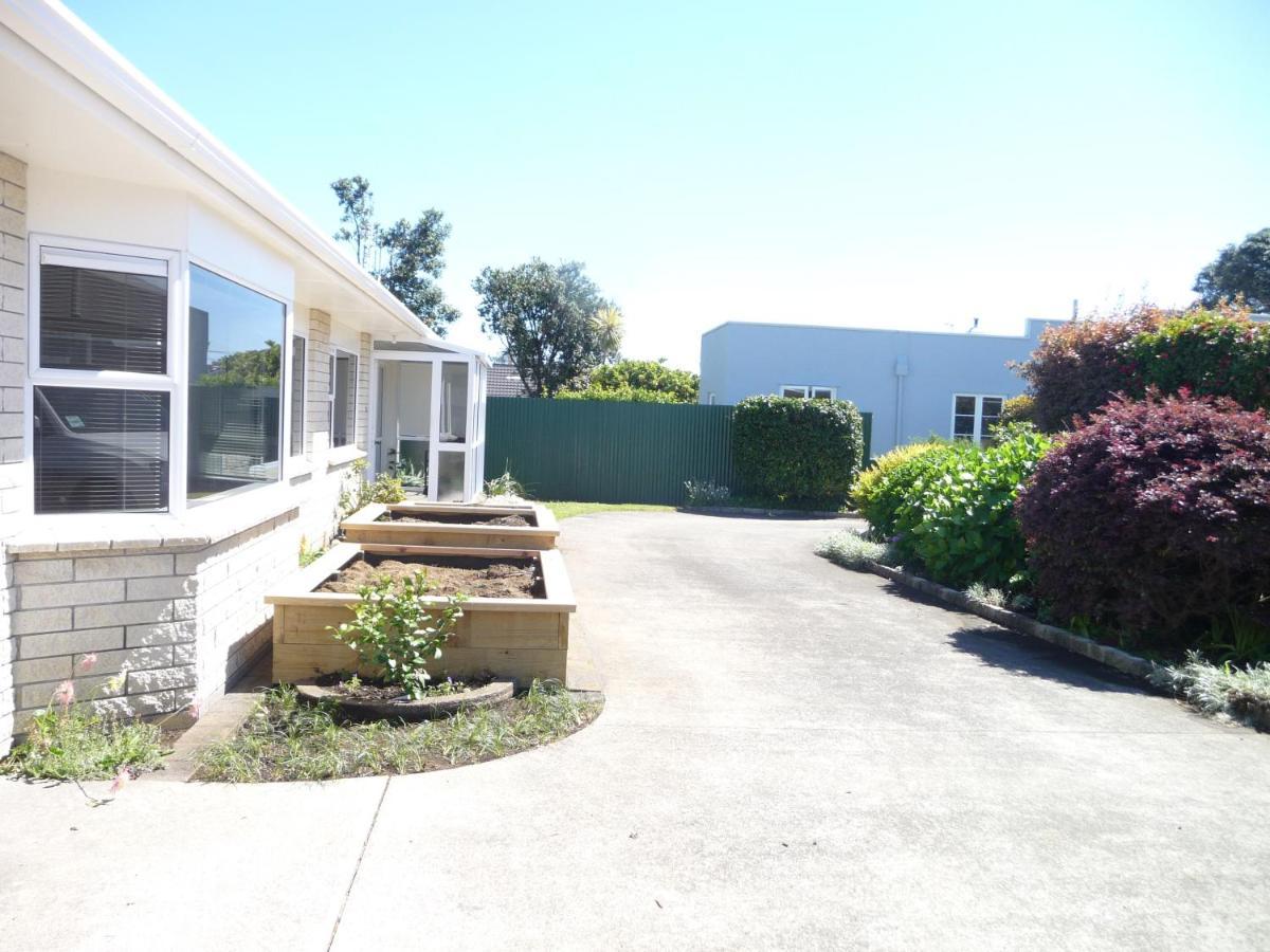 Warm & Welcome On Whiteley New Plymouth Exterior foto